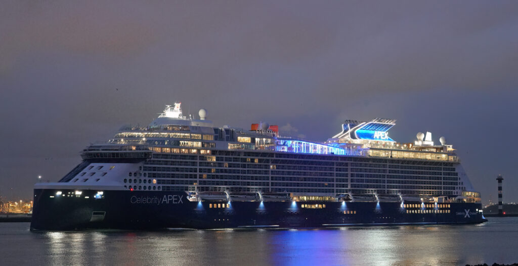 Celebrity Apex barco de Celebrity Cruises